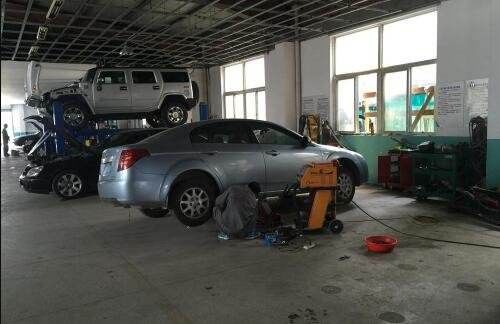 互联网大头不断入局新能源,2025年20 的渗透率目标有望提前达成 车车佳